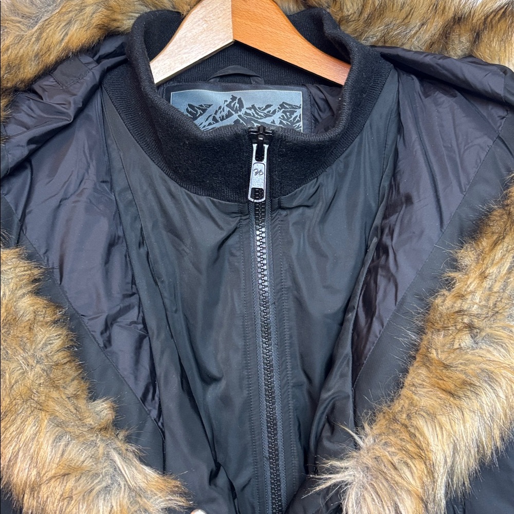 North Aware Women's Large Black Smart Winter Parka Faux Fur-Trimmed Hooded - Picture 8 of 14